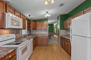 41 Scott St, Welaka, FL 32193 - Photo 19