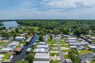 41 Scott St, Welaka, FL 32193 - Photo 35