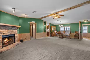 41 Scott St, Welaka, FL 32193 - Photo 17