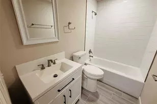 900 NW 39th Dr, Gainesville, FL 32605 - Photo 17