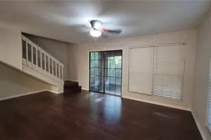 819 SW 57 Terrace, Gainesville, FL 32607 - Photo 3