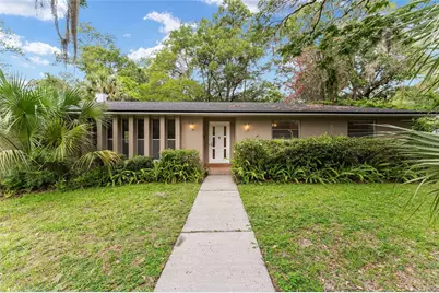 930 NW 37th Terrace, Gainesville, FL 32605 - Photo 5