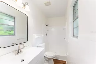 930 NW 37th Terrace, Gainesville, FL 32605 - Photo 33