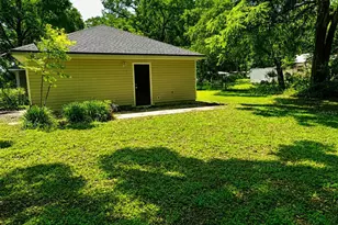 901 SW Pecan St, Keystone Heights, FL 32656 - Photo 25