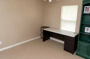 901 SW Pecan St, Keystone Heights, FL 32656 - Photo 5