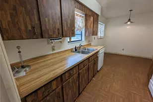 721 SW 127 St, Newberry, FL 32669 - Photo 15