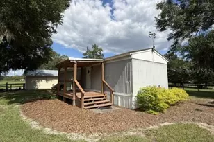 559 SW 15th Ct, Bell, FL 32619 - Photo 3