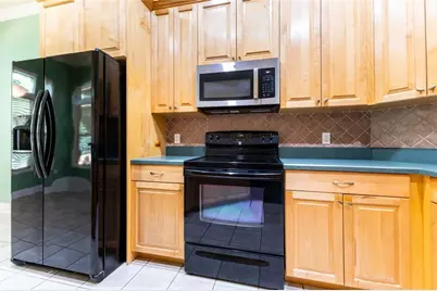 2429 NW 93rd Street, Gainesville, FL 32606 - Photo 17