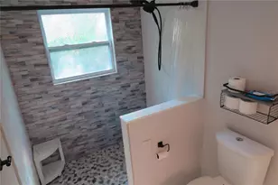 8215 SW 47th Rd, Gainesville, FL 32608 - Photo 31