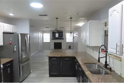 8215 SW 47th Road, Gainesville, FL 32608 - Photo 9