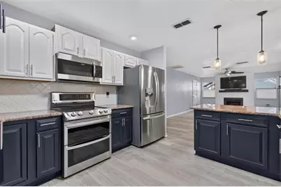 8215 SW 47th Road, Gainesville, FL 32608 - Photo 17