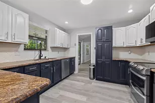 8215 SW 47th Rd, Gainesville, FL 32608 - Photo 21