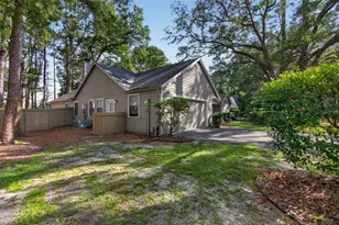 8215 SW 47th Rd, Gainesville, FL 32608 - Photo 3