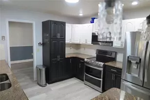 8215 SW 47th Rd, Gainesville, FL 32608 - Photo 5