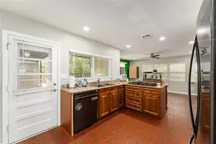3826 SW 2nd Ave, Gainesville, FL 32607 - Photo 13