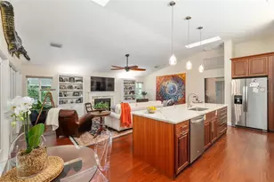 1810 NW 17th Ln, Gainesville, FL 32605 - Photo 35