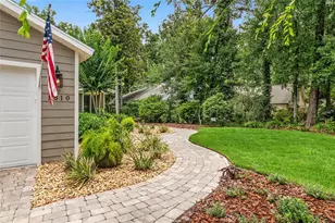 1810 NW 17th Ln, Gainesville, FL 32605 - Photo 5