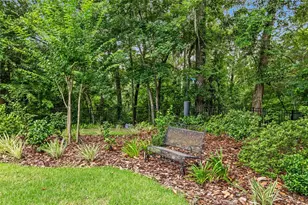 1810 NW 17th Ln, Gainesville, FL 32605 - Photo 89