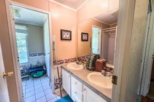21528 NW 209th Terrace, High Springs, FL 32643 - Photo 33