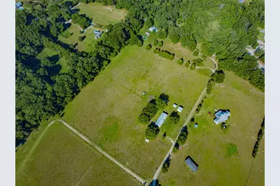 21528 NW 209th Terrace, High Springs, FL 32643 - Photo 11