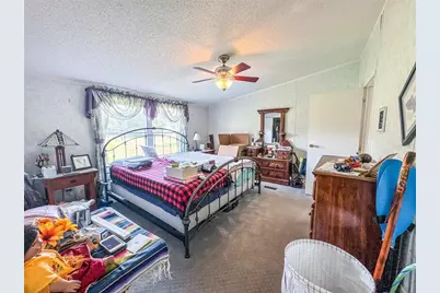 21528 NW 209th Terrace, High Springs, FL 32643 - Photo 31