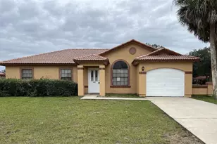 319 Oak Track Dr, Ocala, FL 34472 - Photo 1