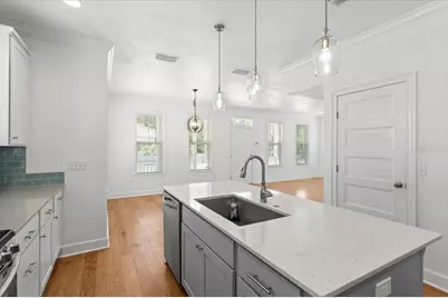 619 NW 3rd Street, Gainesville, FL 32601 - Photo 11