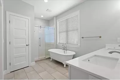 619 NW 3rd Street, Gainesville, FL 32601 - Photo 15