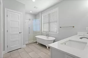 619 NW 3rd St, Gainesville, FL 32601 - Photo 15