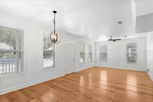 619 NW 3rd St, Gainesville, FL 32601 - Photo 7