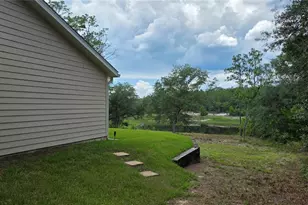 200 Hour Glass Cir, Hawthorne, FL 32640 - Photo 29