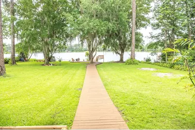 303 Riley Lake Drive, Hawthorne, FL 32640 - Photo 3