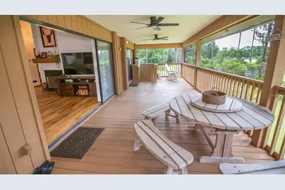 303 Riley Lake Drive, Hawthorne, FL 32640 - Photo 15