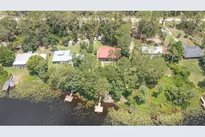 303 Riley Lake Drive, Hawthorne, FL 32640 - Photo 9
