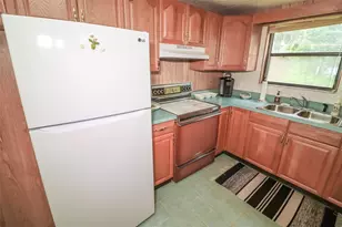 303 Riley Lk Dr, Hawthorne, FL 32640 - Photo 51