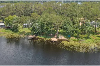 303 Riley Lake Drive, Hawthorne, FL 32640 - Photo 5