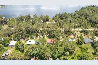 303 Riley Lake Drive, Hawthorne, FL 32640 - Photo 7