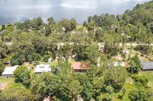 303 Riley Lk Dr, Hawthorne, FL 32640 - Photo 7