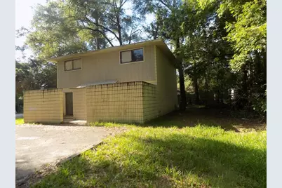 713 SW 69 Street, Gainesville, FL 32607 - Photo 1