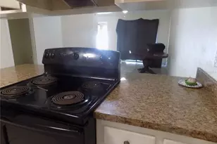 713 SW 69th St, Gainesville, FL 32607 - Photo 11