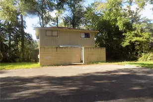 713 SW 69th St, Gainesville, FL 32607 - Photo 3