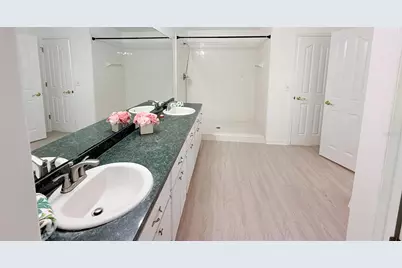 10336 NW 13th Avenue, Gainesville, FL 32606 - Photo 23