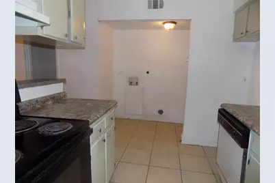 713 SW 69 Street, Gainesville, FL 32607 - Photo 13