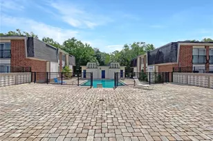 1700 SW 16th Ct, Gainesville, FL 32608 - Photo 21