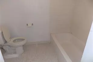 613 SW 75th St, Gainesville, FL 32607 - Photo 17
