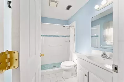 [Address not provided], Gainesville, FL 32605 - Photo 25