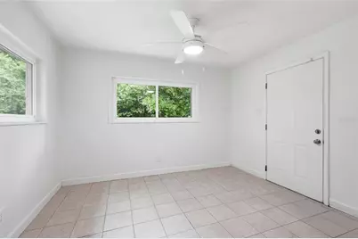 18868 NW 250th Street, High Springs, FL 32643 - Photo 9