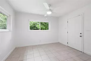 18868 NW 250th St, High Springs, FL 32643 - Photo 9
