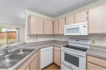 3705 SW 27th Street #412, Gainesville, FL 32608 - Photo 15