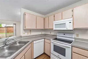 3705 SW 27th St, Gainesville, FL 32608 - Photo 15